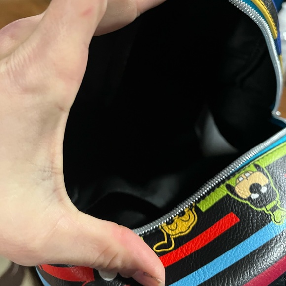 Disney character backpack - Picture 3 of 3